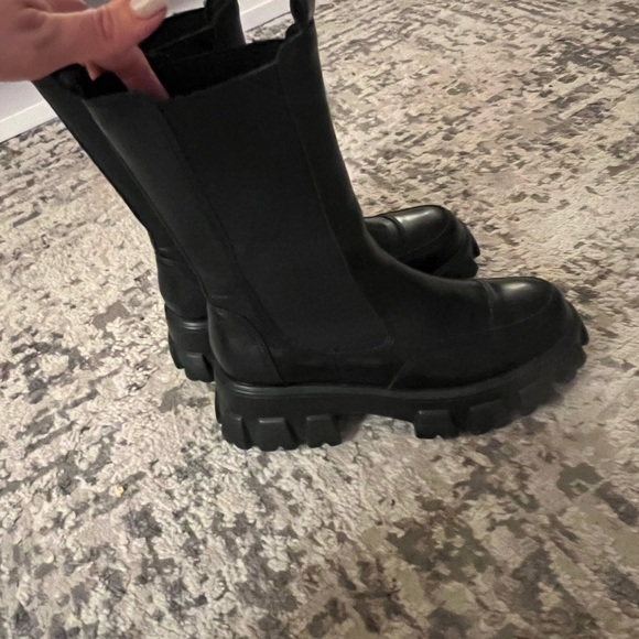 Chase and Chloe boots - Picture 6 of 9